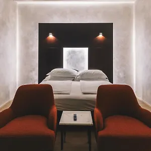 **** Hotel Dellearti Design Italia