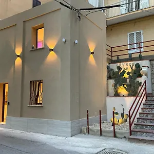 Frühstückspension Krysos Luxury